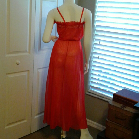 Stunning vintage nightgown and cape - Picture 3 of 4